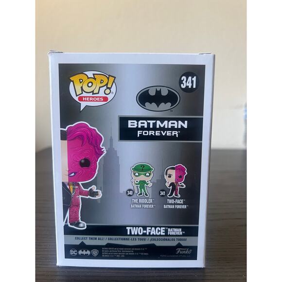 VAULTED Two-Face Batman Forever Funko Pop #341 DC Comics Tommy Lee Jones Heroes - Picture 3 of 6